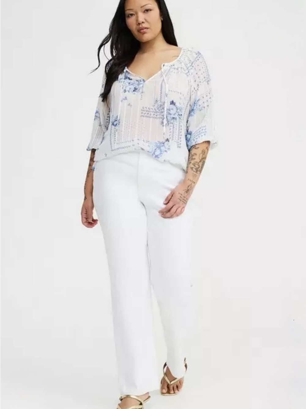 Torrid White & Blue Gauzy Flowy Raglan Sleeve Peasant Breezy Blouse Size 0